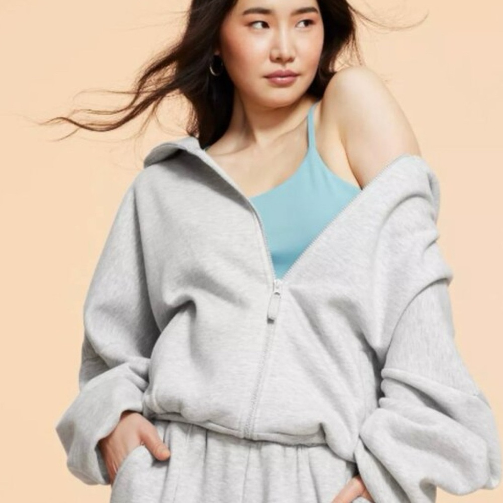 NWT Blogilates Popflex Marshmallow Zip Hoodie Sweatshirt Heathered Gray Jacket
